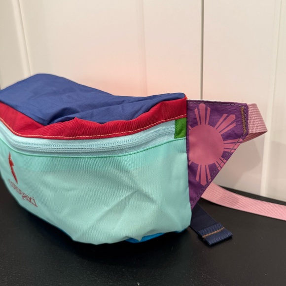 Cotopaxi Bataan Del Dia Fanny Pack - Unisex Blue/Purple - Picture 5 of 11
